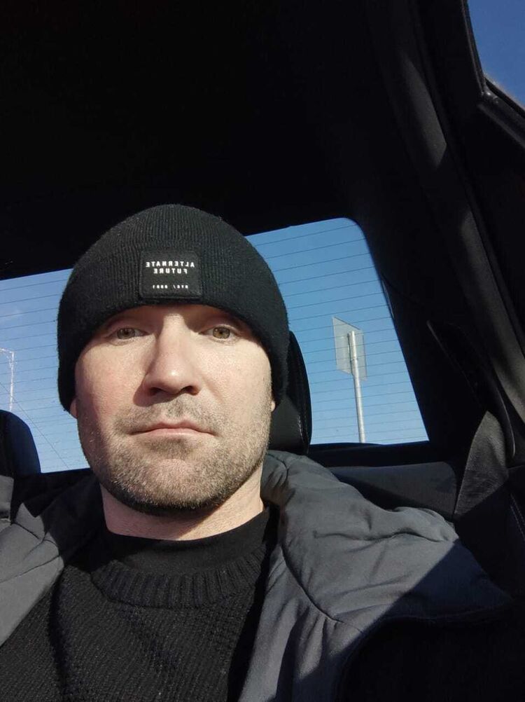  38552858  , 39 ,    -