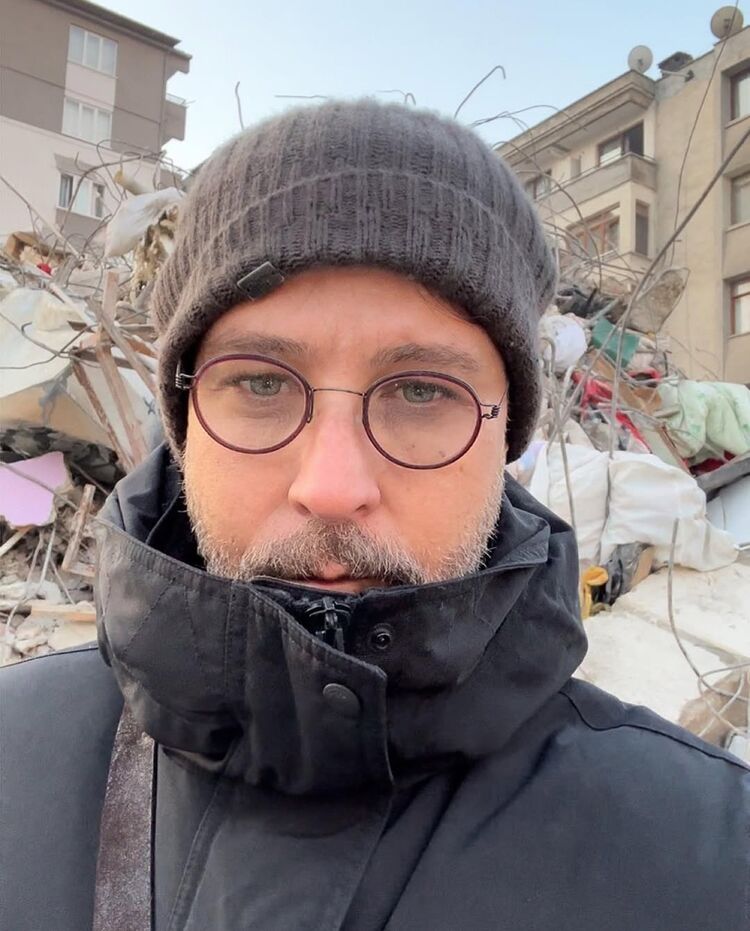  ,   Dennis, 50 ,   c 