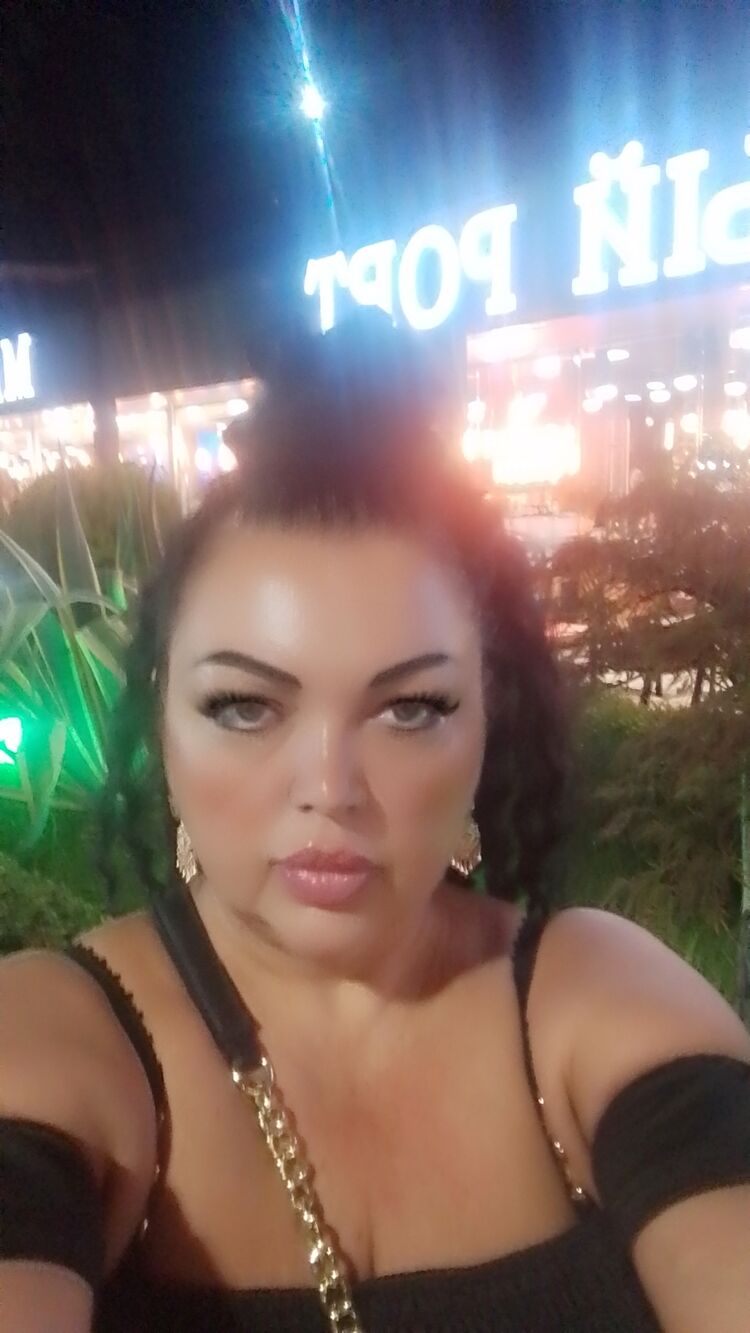  53342718  , 49 ,    