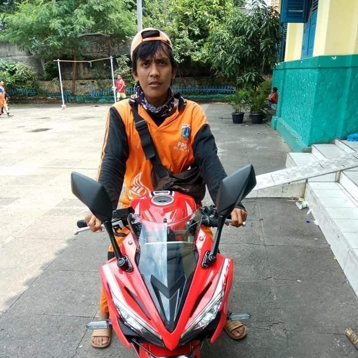  17762098  Sahri, 30 ,    