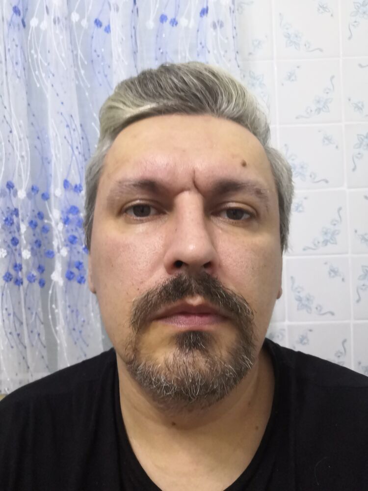  52032238  , 45 ,    