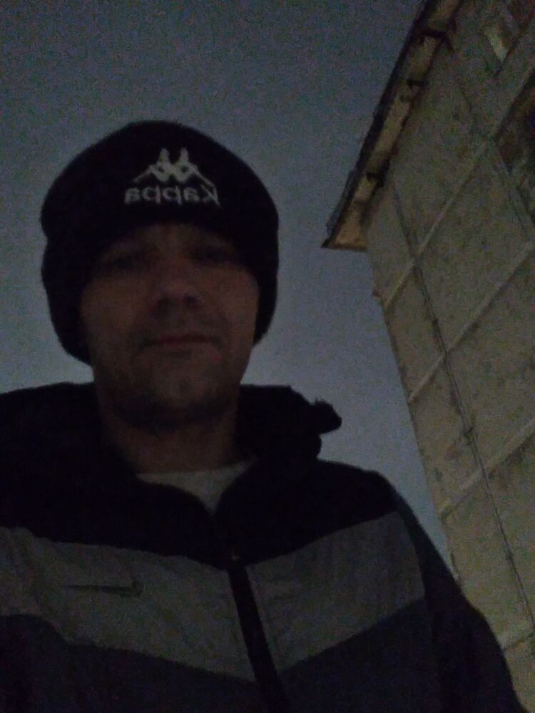  40125368  , 39 ,    