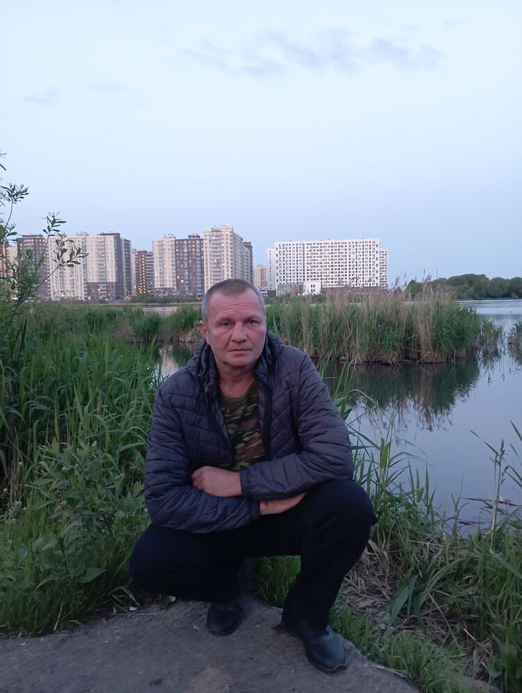  34977178  Alecsandr, 48 ,    
