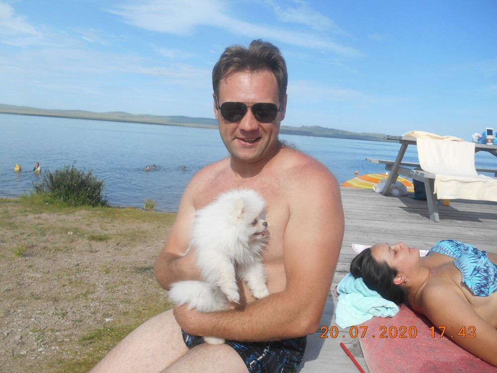  27098368  FELIKC, 47 ,    