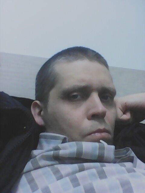  ,   Denis, 47 ,   ,   , c 