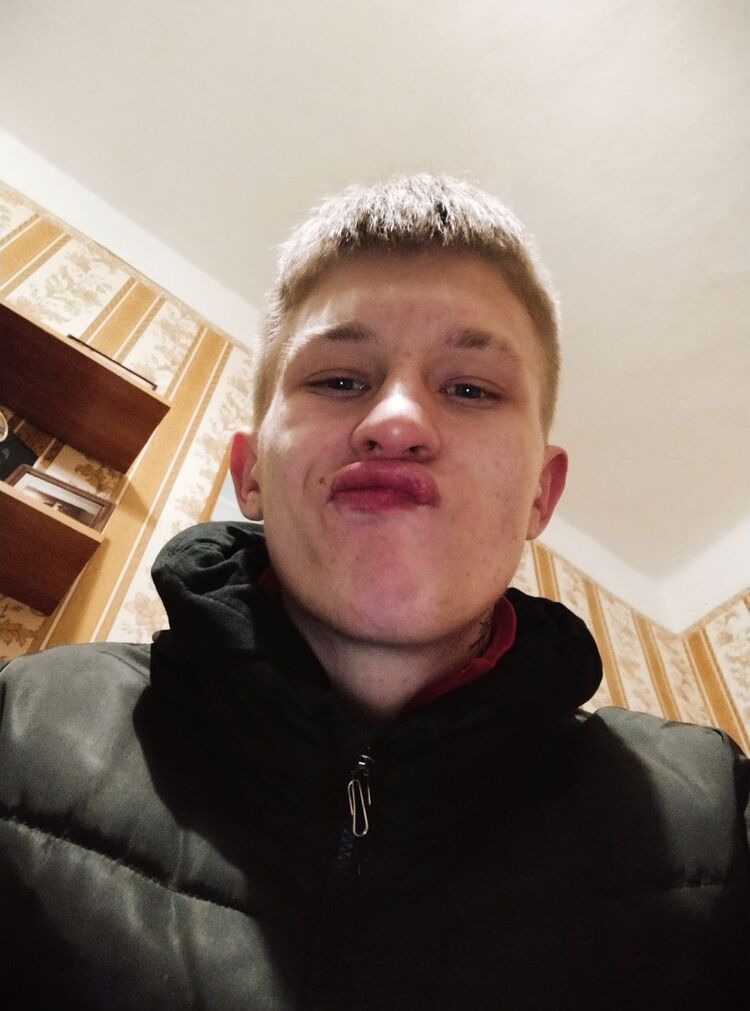  39182908  , 22 ,    