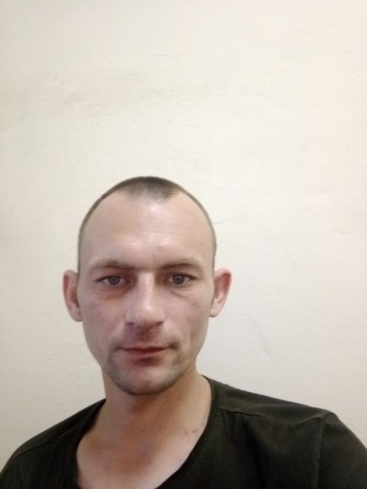  44046088  , 34 ,    