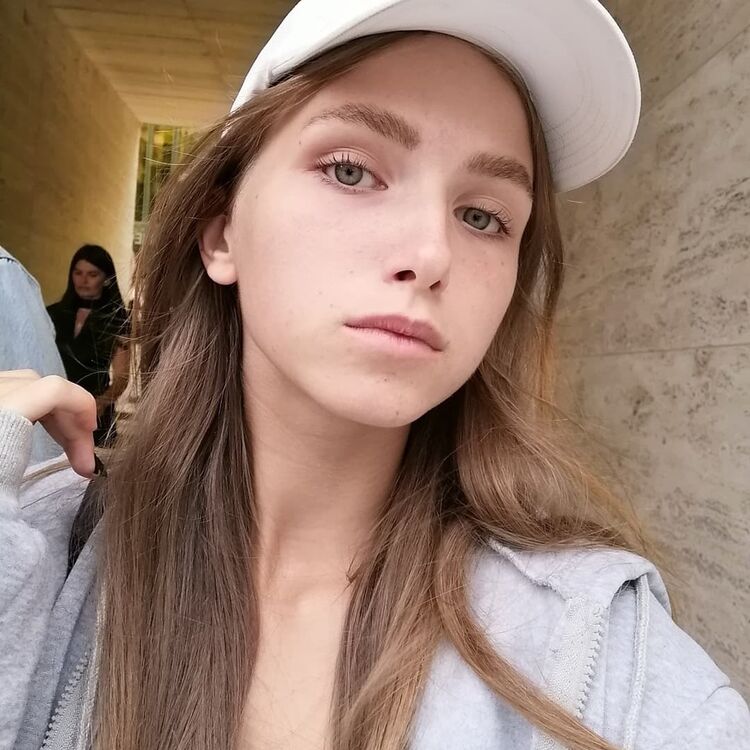  -,   , 21 ,   ,   