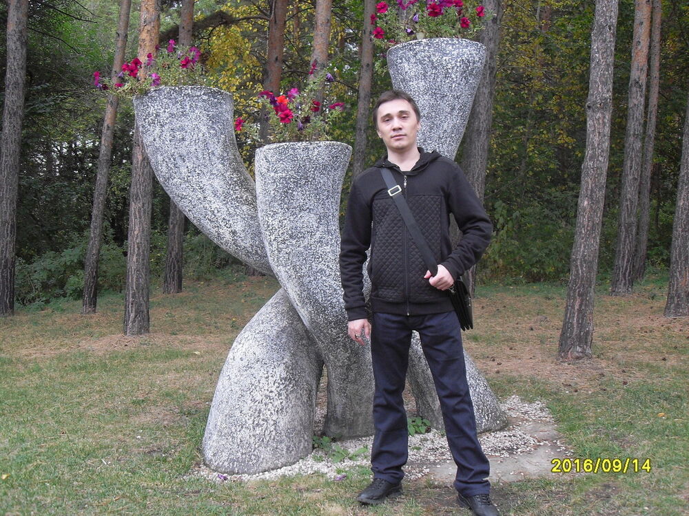  8062258  Alexandr, 37 ,    