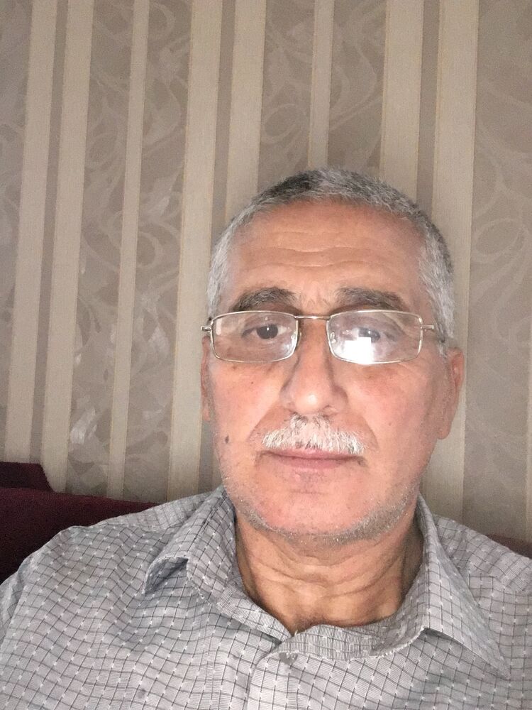  24039628  , 66 ,    