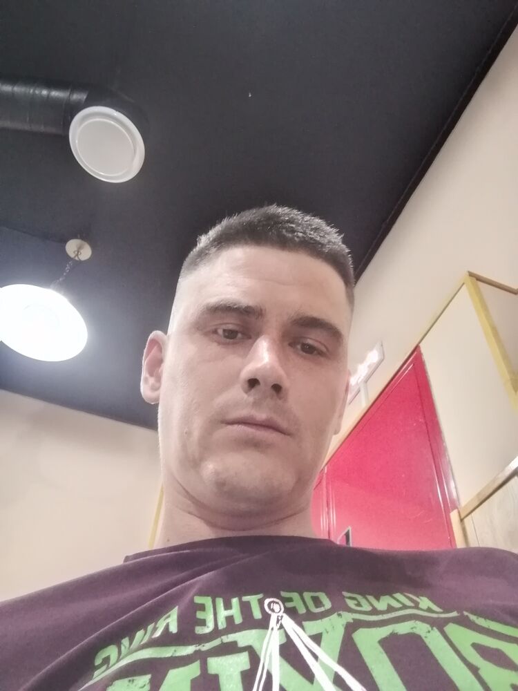  28902628  , 38 ,    