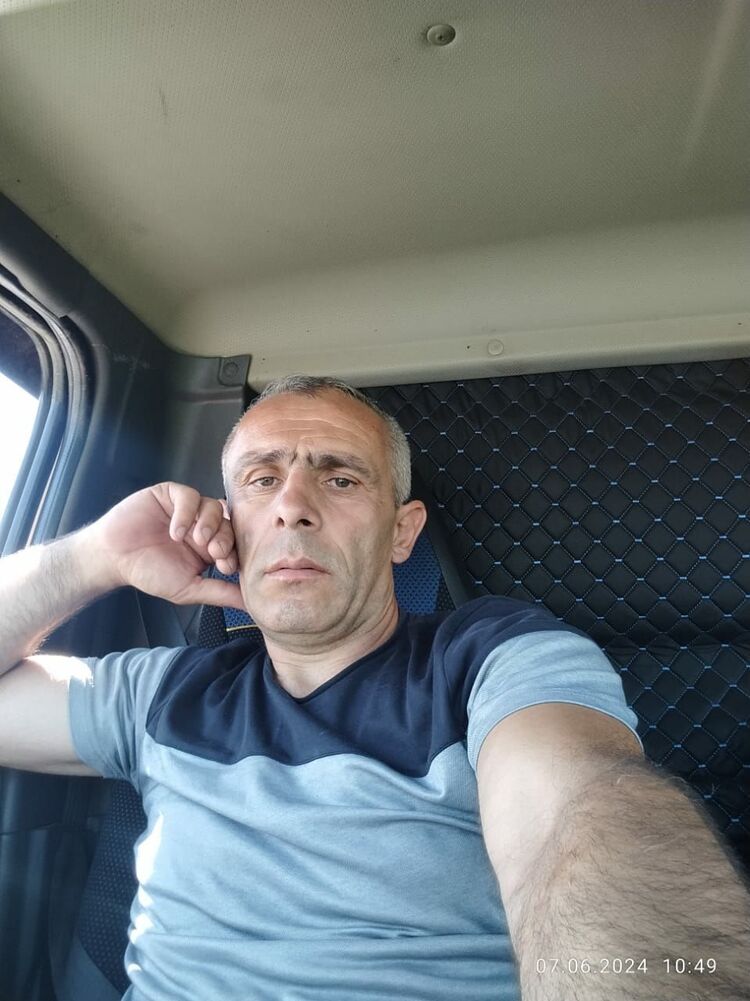  44098788  , 47 ,    