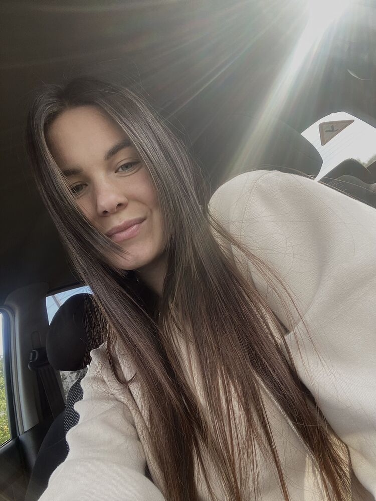  38911988  , 27 ,    