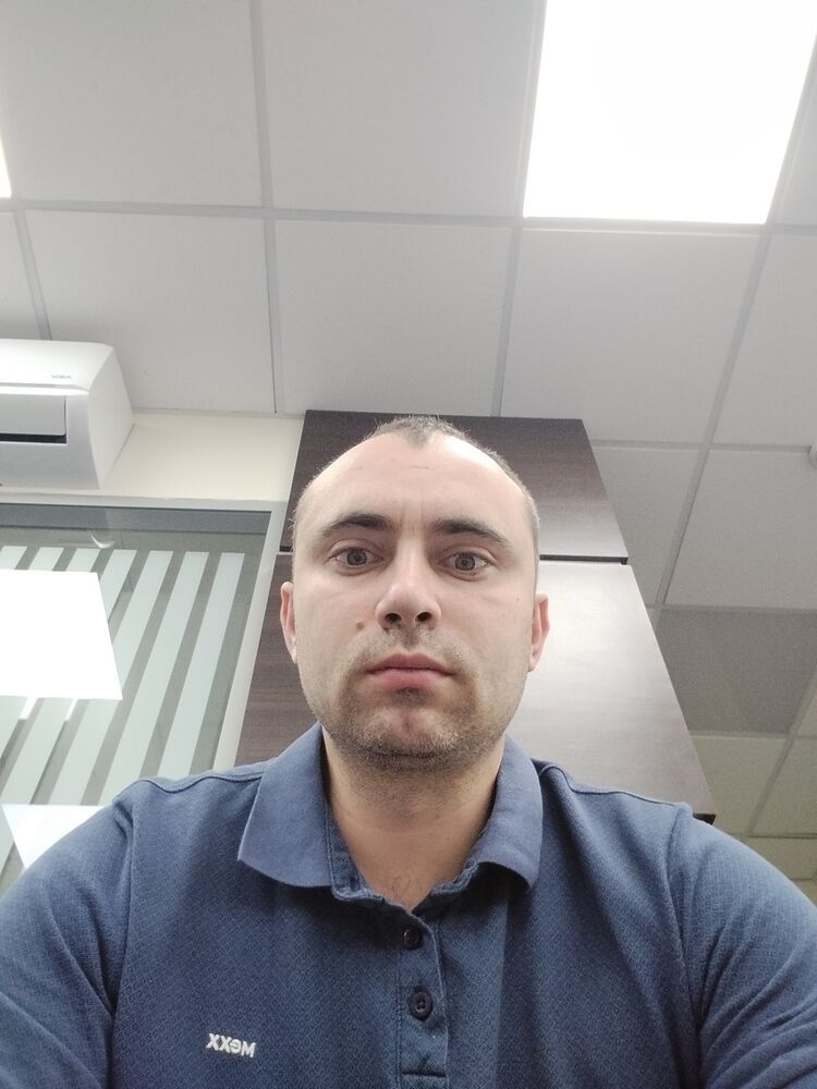  35080908  Andrew, 36 ,    