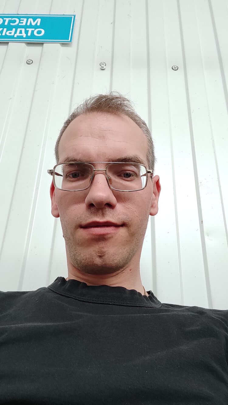  52978108  , 32 ,    