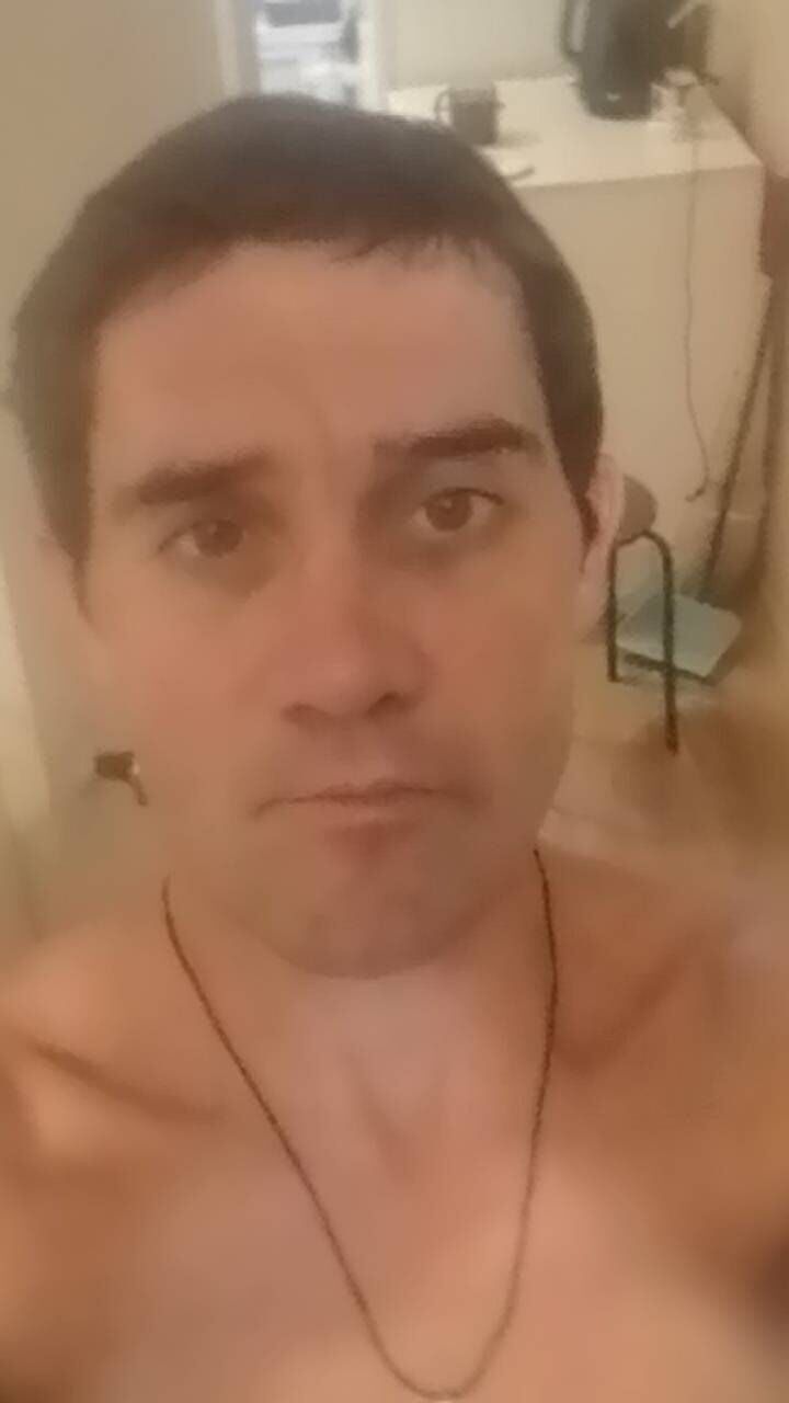  29821428  , 44 ,    