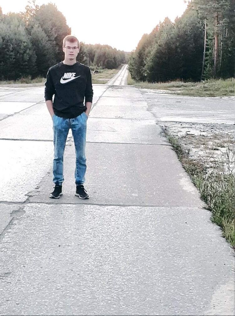  28591108  , 24 ,    