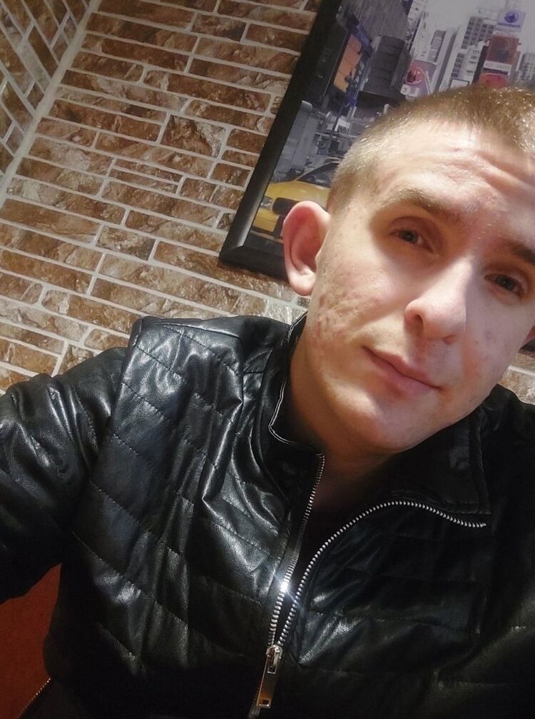  30848888  Tema, 25 ,    