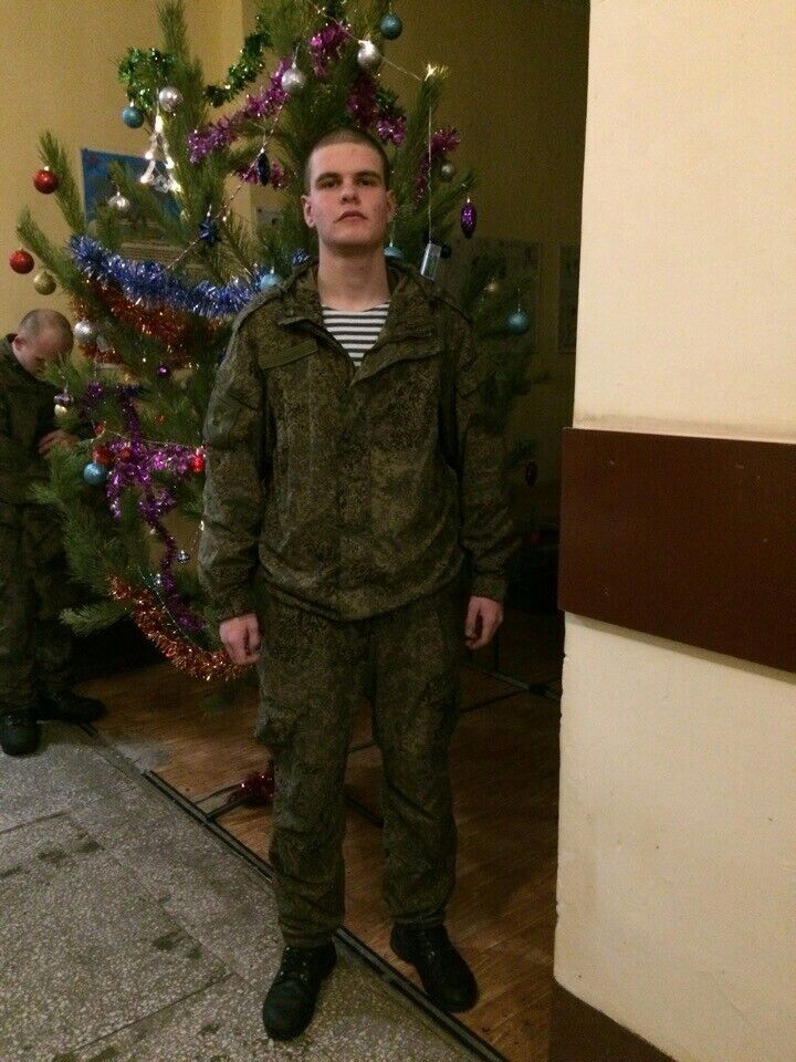  ,   Aleksei, 26 ,   ,   , c , 