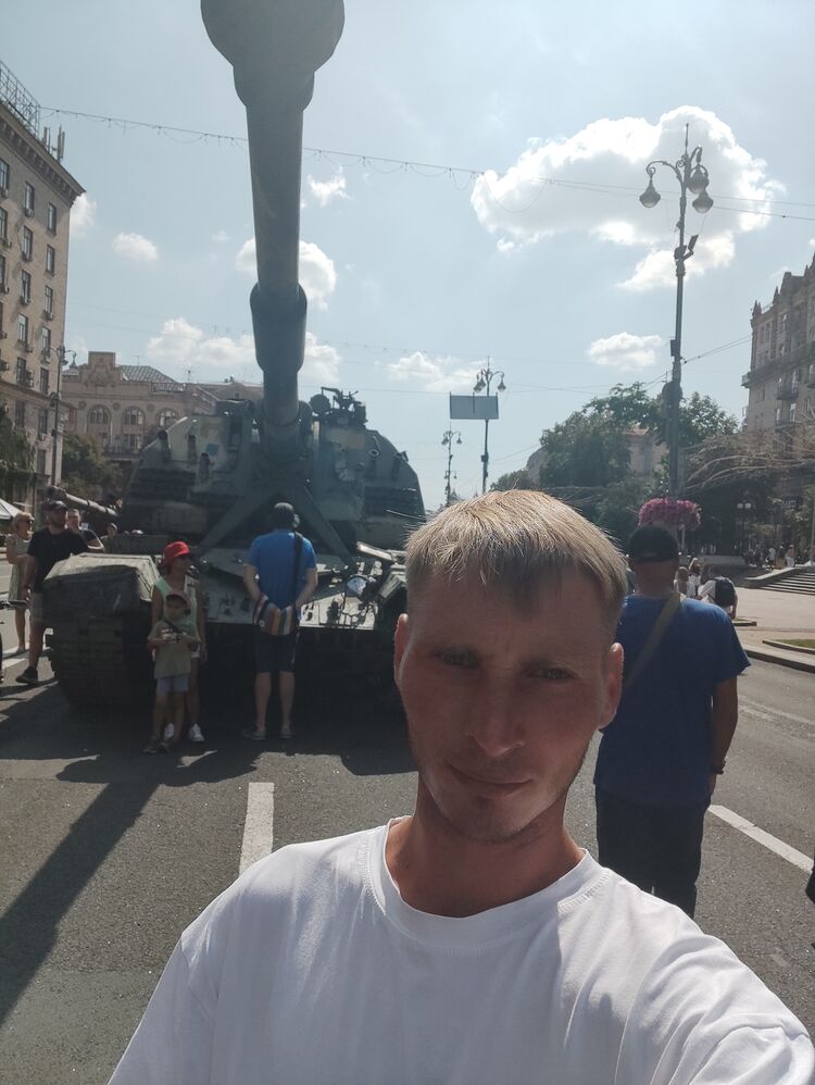  46937488  , 29 ,    