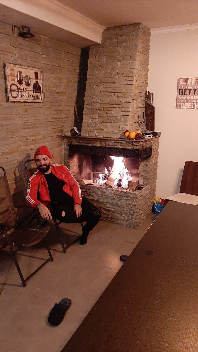  18617878  Zuzu, 33 ,    