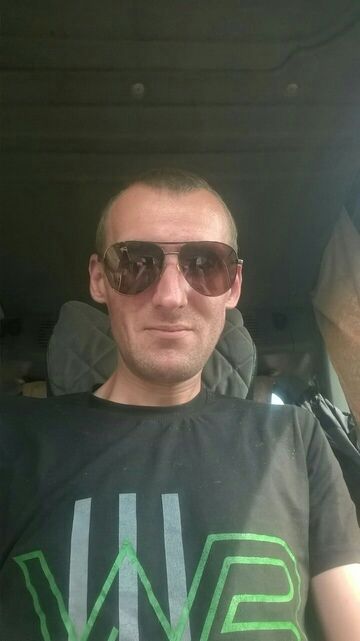  47334378  , 30 ,    