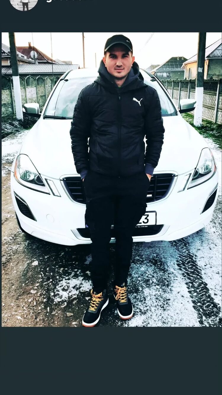  ,   Gustiuc, 31 ,   ,   
