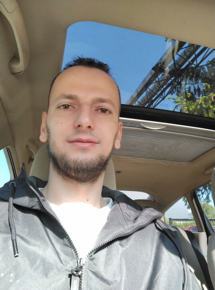  47885558  Slava, 37 ,    