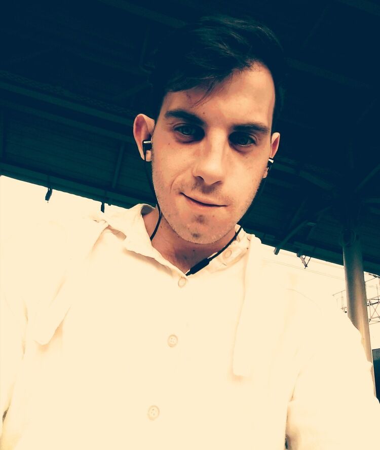  18736218  , 34 ,    