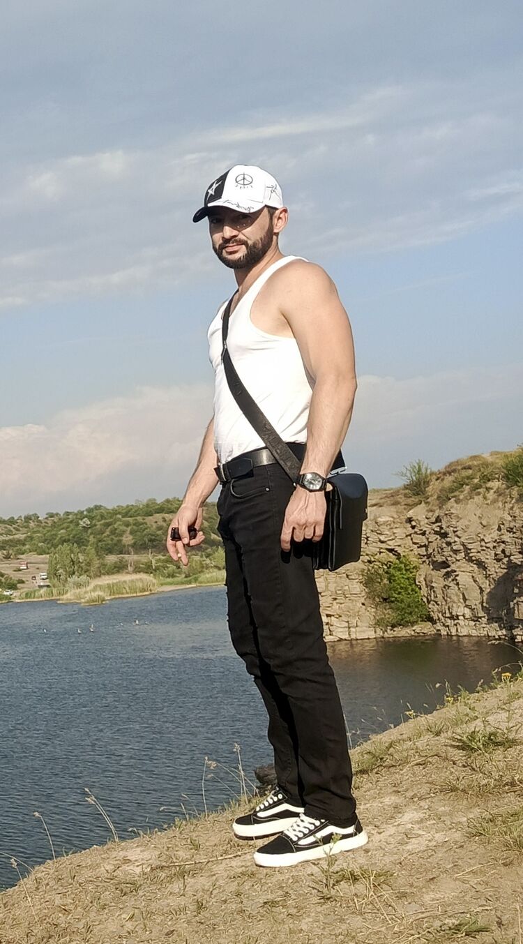  ,   Alex, 34 ,   , 