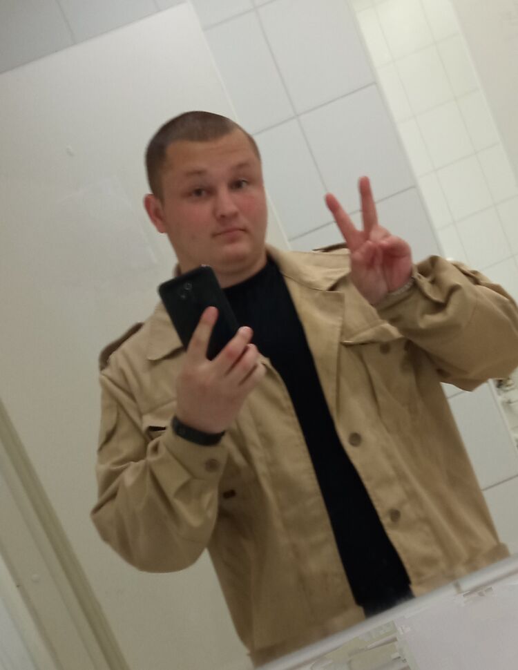  32889118  , 27 ,     