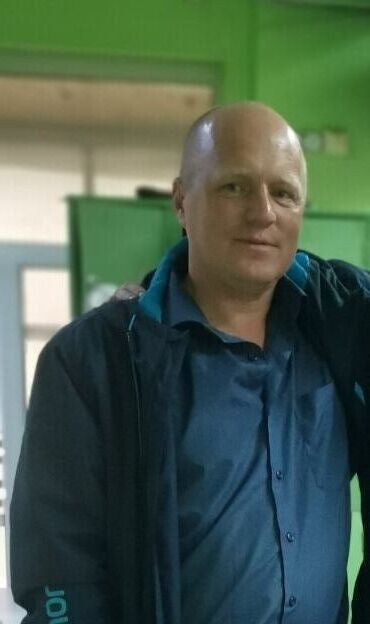  52573748  , 47 ,    -