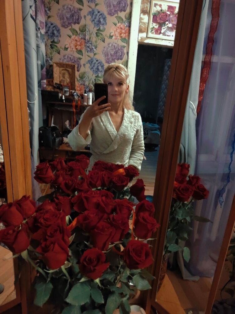  45213238  Lyubov, 44 ,    