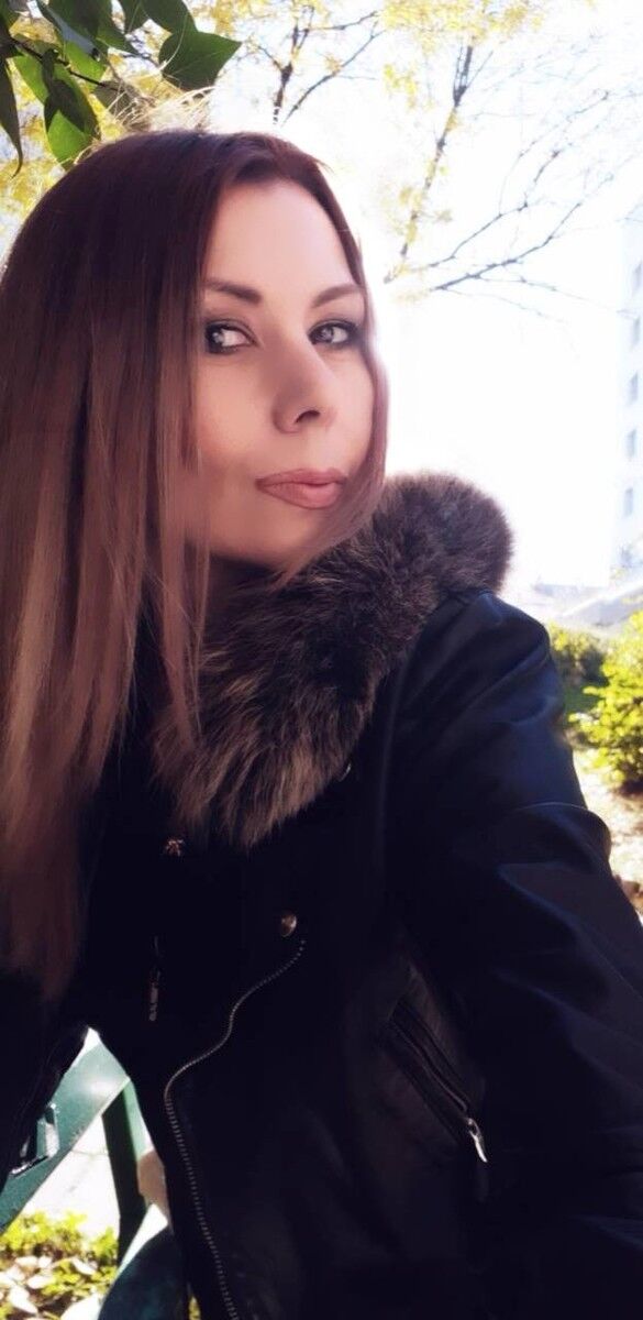  Luzzara,   Kristina, 44 ,   ,   , c 