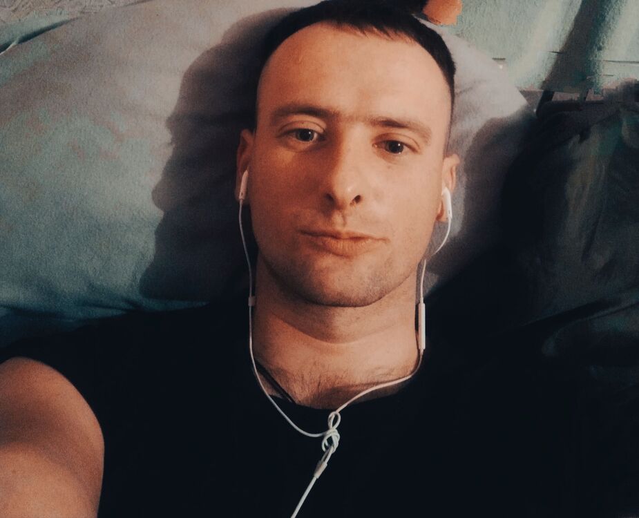  45935778  , 32 ,    