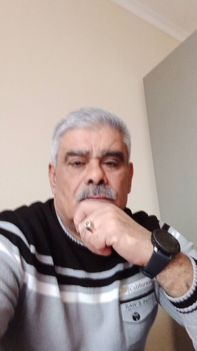  22481278  Latif, 64 ,     