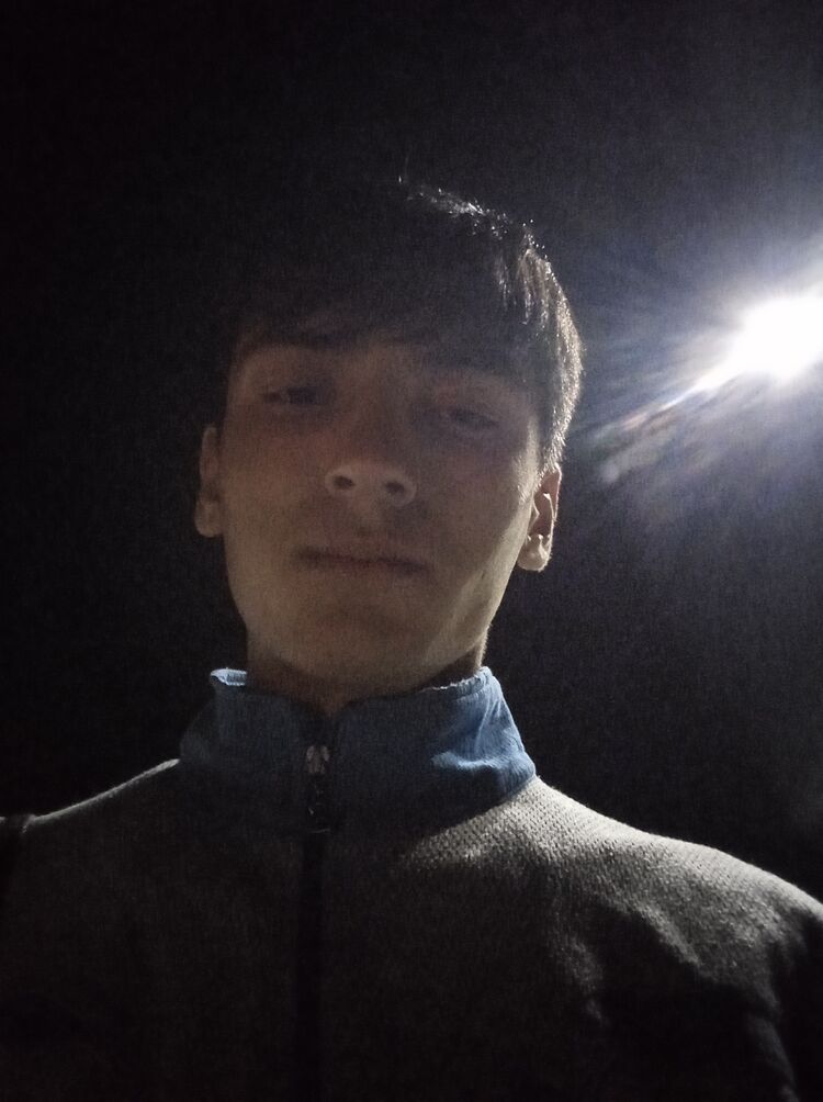  ,   Isaqjon, 21 ,   ,   