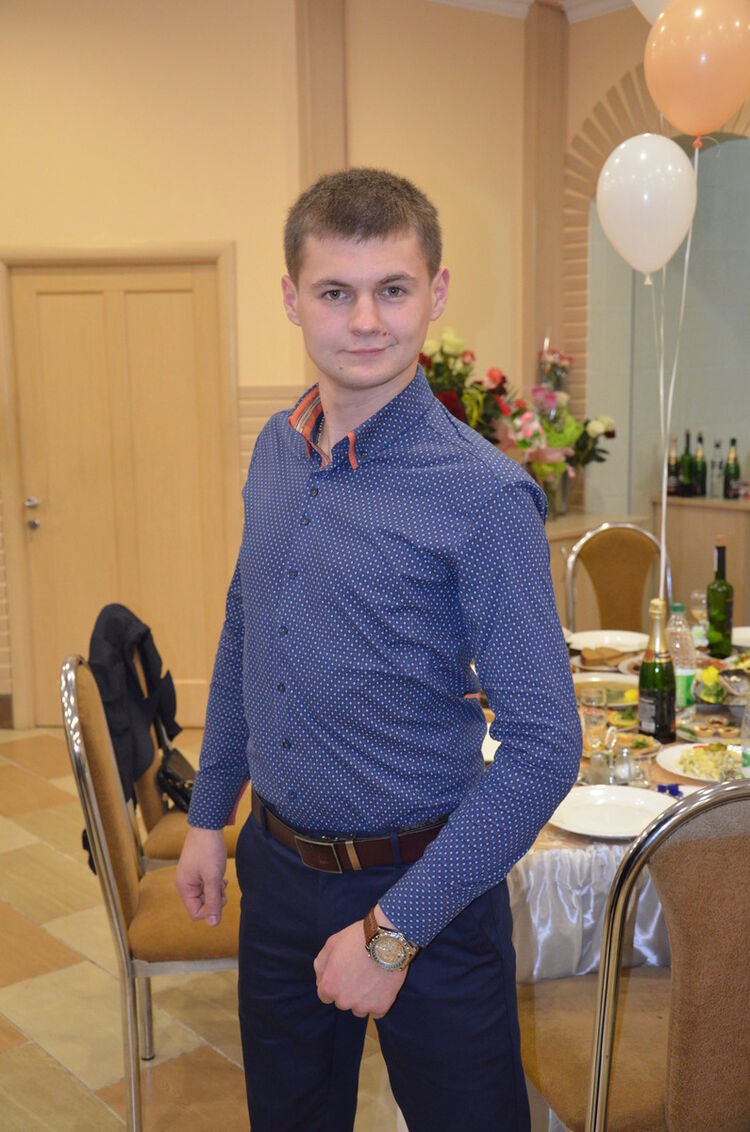  8130878  Nikola, 32 ,    