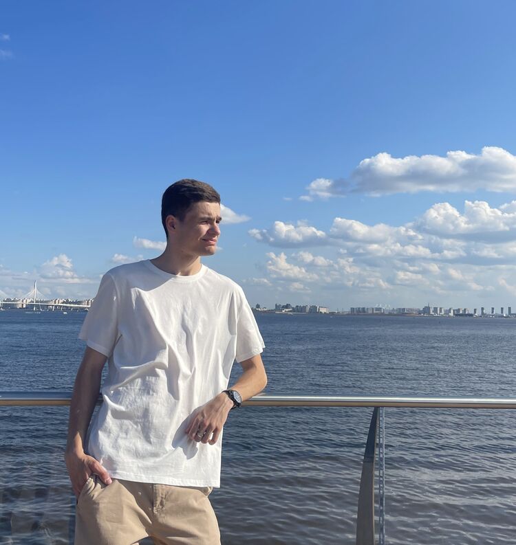  ,   Nikita, 21 ,   ,   