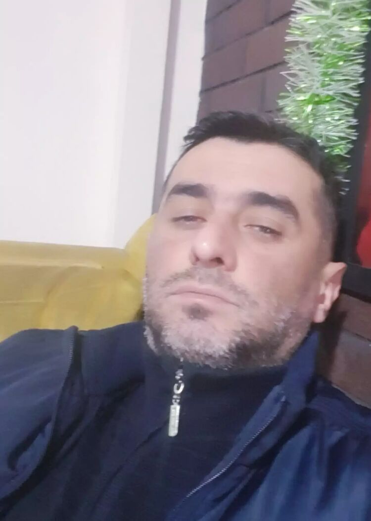  49397418  Firuz, 38 ,    