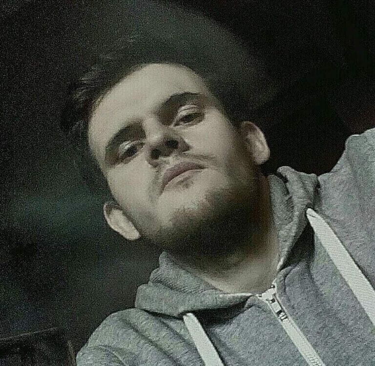  ,   Vadim, 31 ,   ,   , c , 