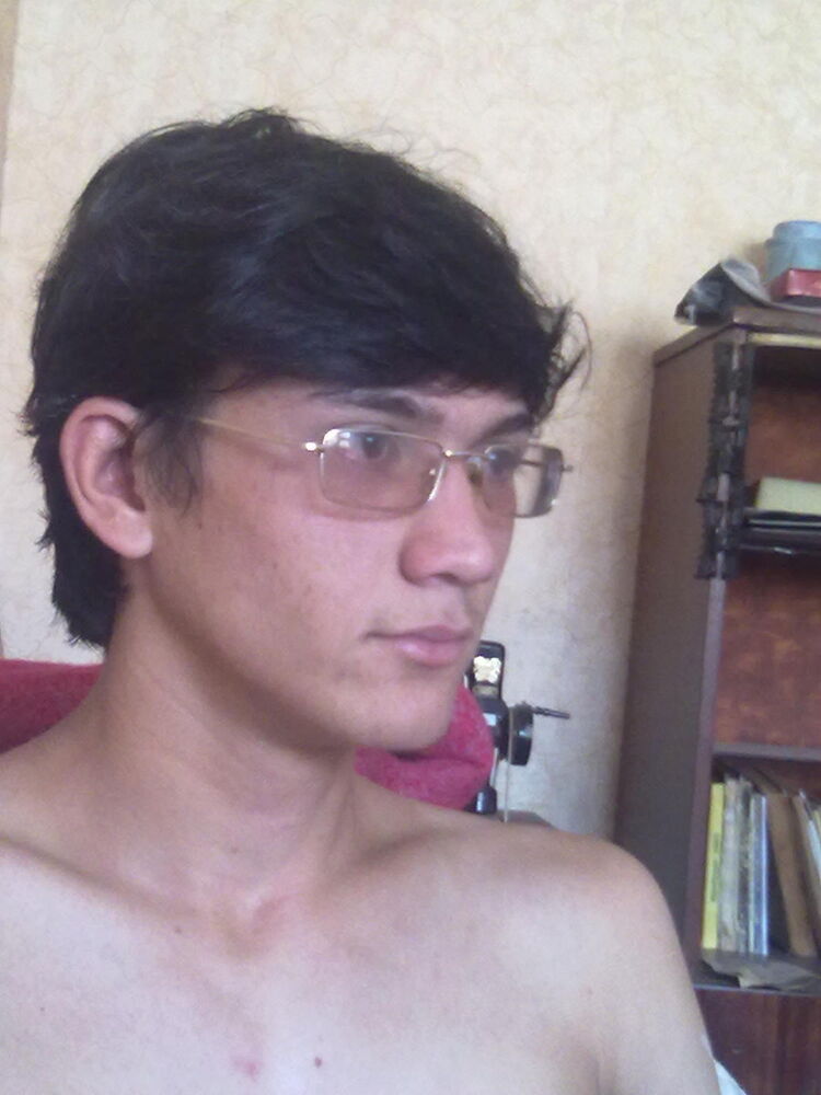  8944588  Sultan, 28 ,    