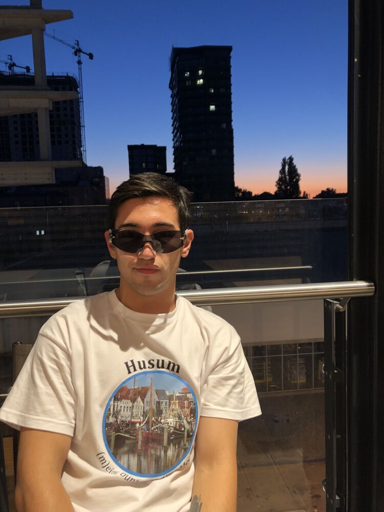 ���� 38643098 ����� Emil, 24 ����, ���� ���������� � ������