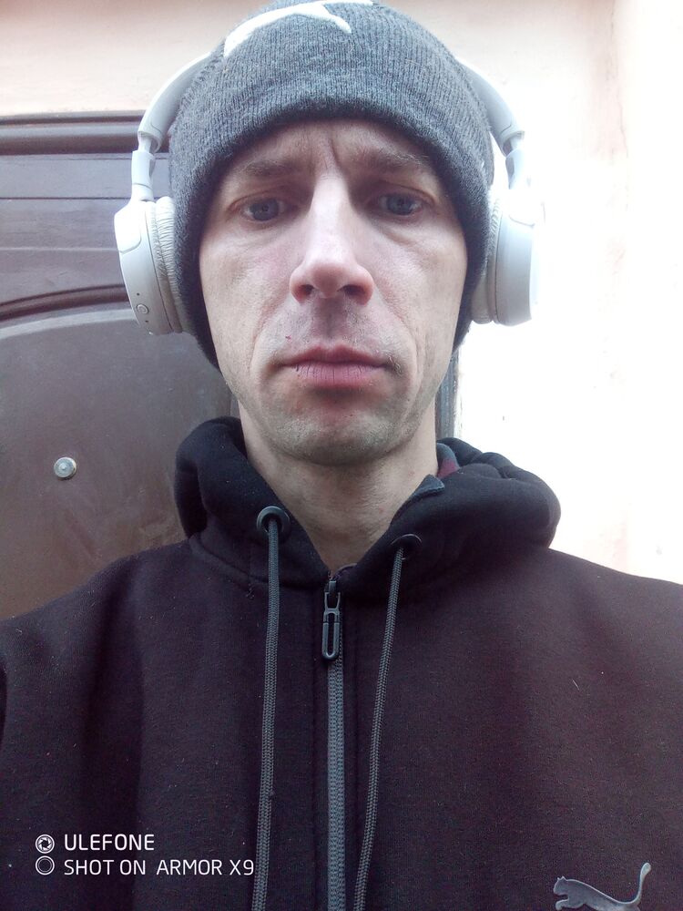  48055538  , 40 ,    
