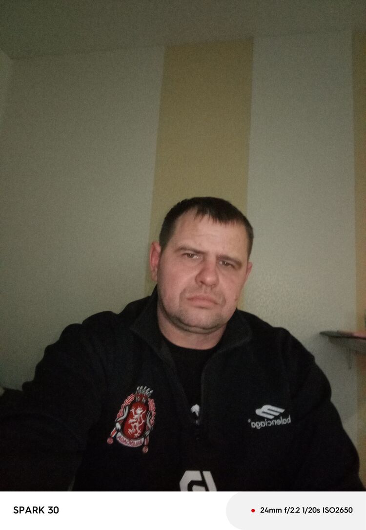  50425518  , 38 ,    