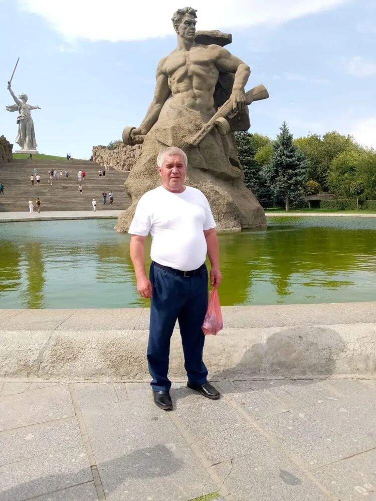  53452958  Arthur, 55 ,    