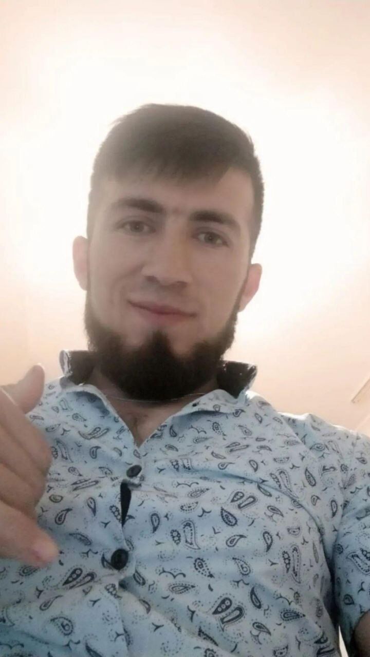  53518868  , 28 ,    