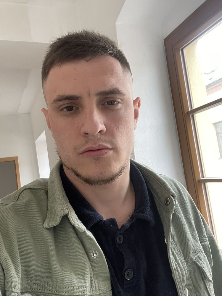  Bolevec,   Vladimir, 27 ,   ,   , 