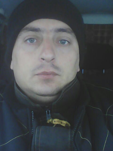  31676528  , 49 ,    