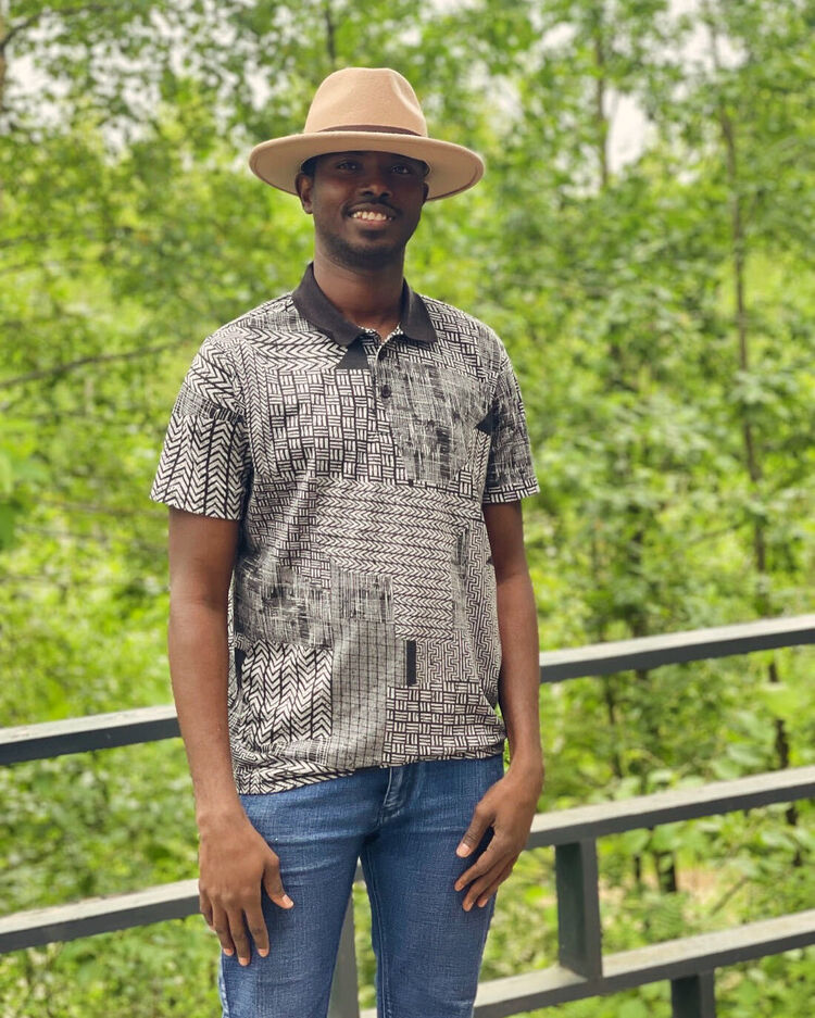  54091088  AHMAT, 29 ,    Deleted